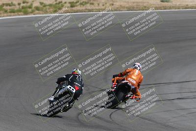 media/Apr-20-2025-AHRMA (Sun) [[393a79c373]]/Race/Group 12/Turn 4b/